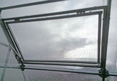 Форточка для теплицы